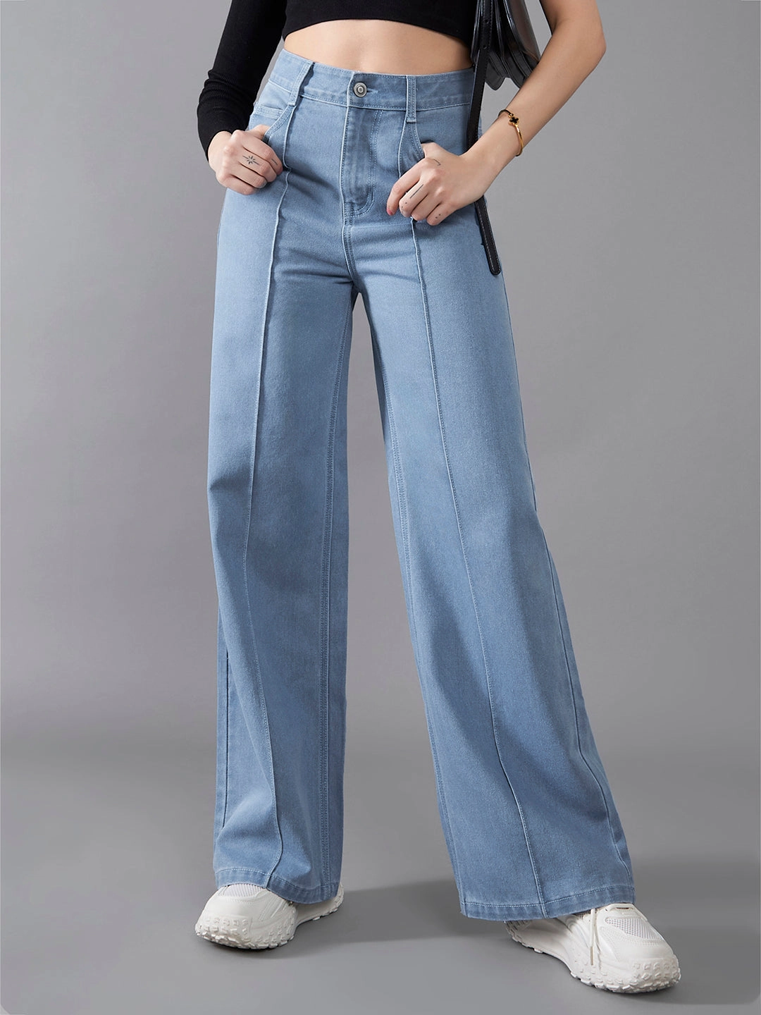 Women's Light Blue Straight-Fit High-Rise Clean-Look Regular-Length Non-Stretchable Denim Jeans Classic Style