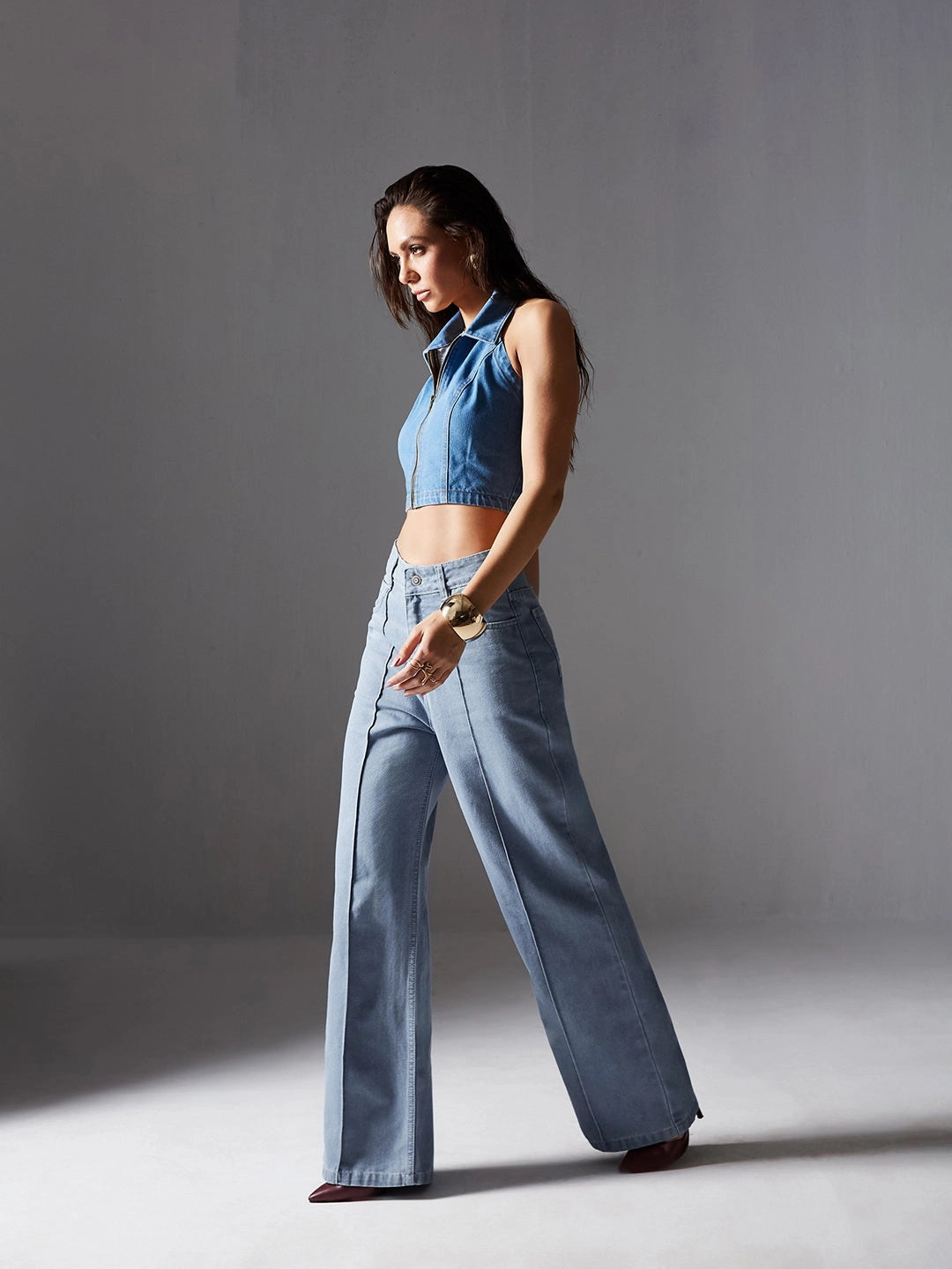 Low Effort Outfit Essential Women's Light Blue Straight-Fit High-Rise Non-Stretchable Denim Jeans