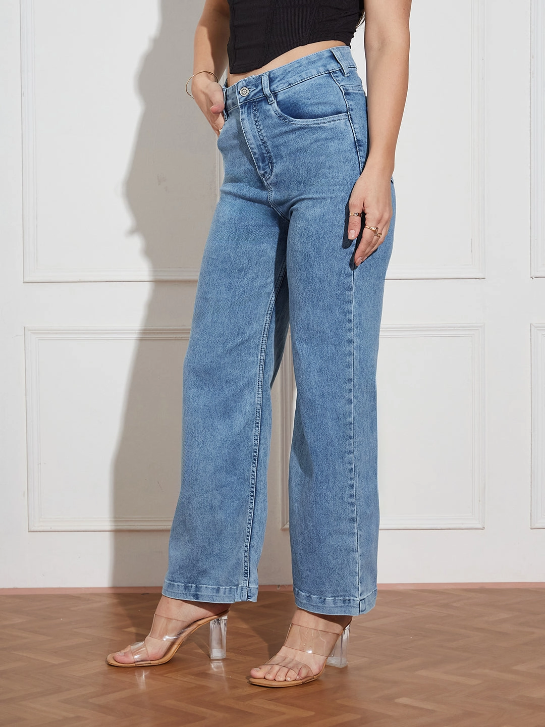 Suitable Fit Comfy Design Style Women's Light Blue Wide-Leg High Rise Clean Look Regular Stretchable Denim Jeans