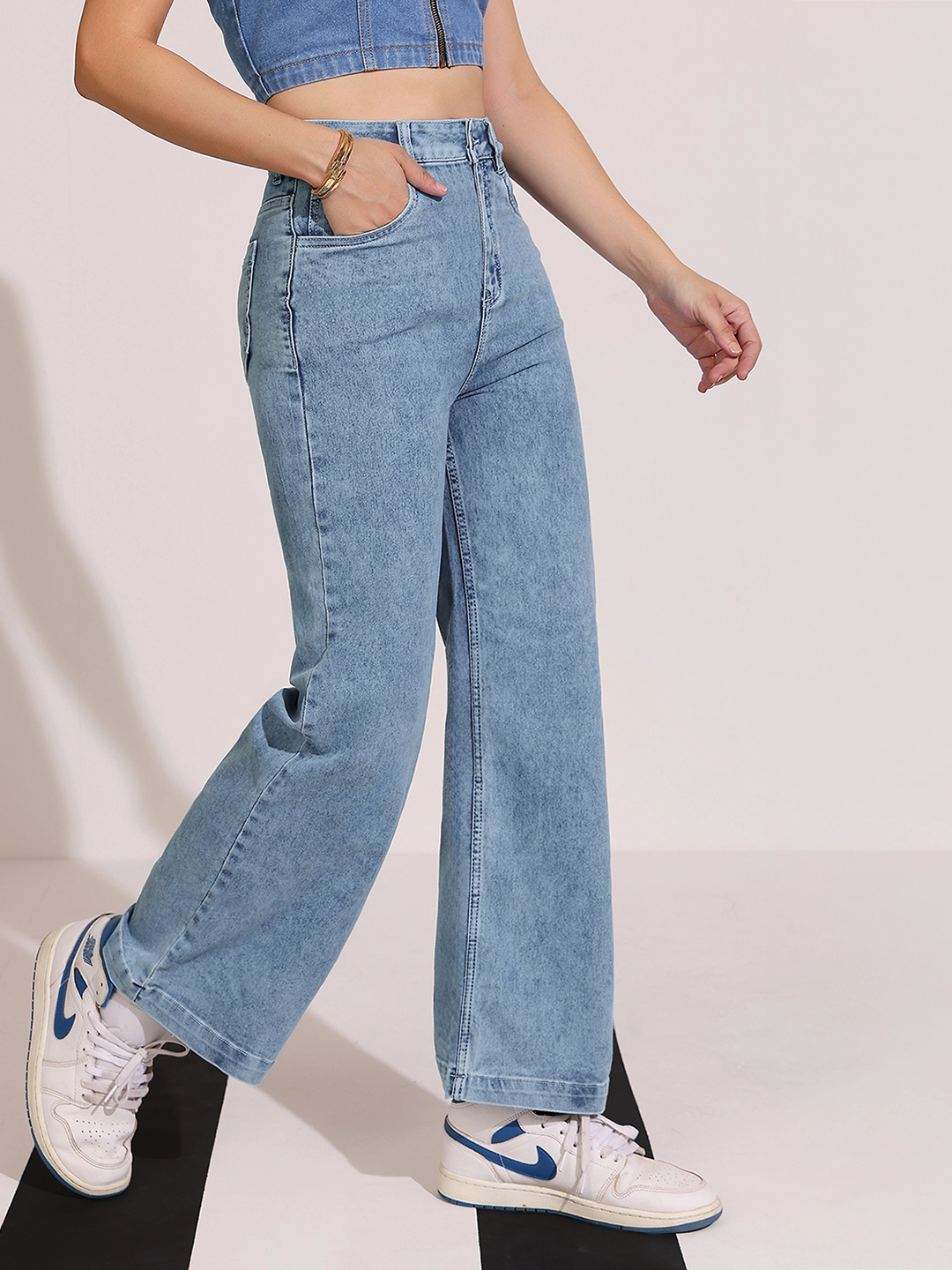 Women's Light Blue Wide-Leg High Rise Clean Look Regular Stretchable Denim Jeans Minimal Shrinkage Fabric
