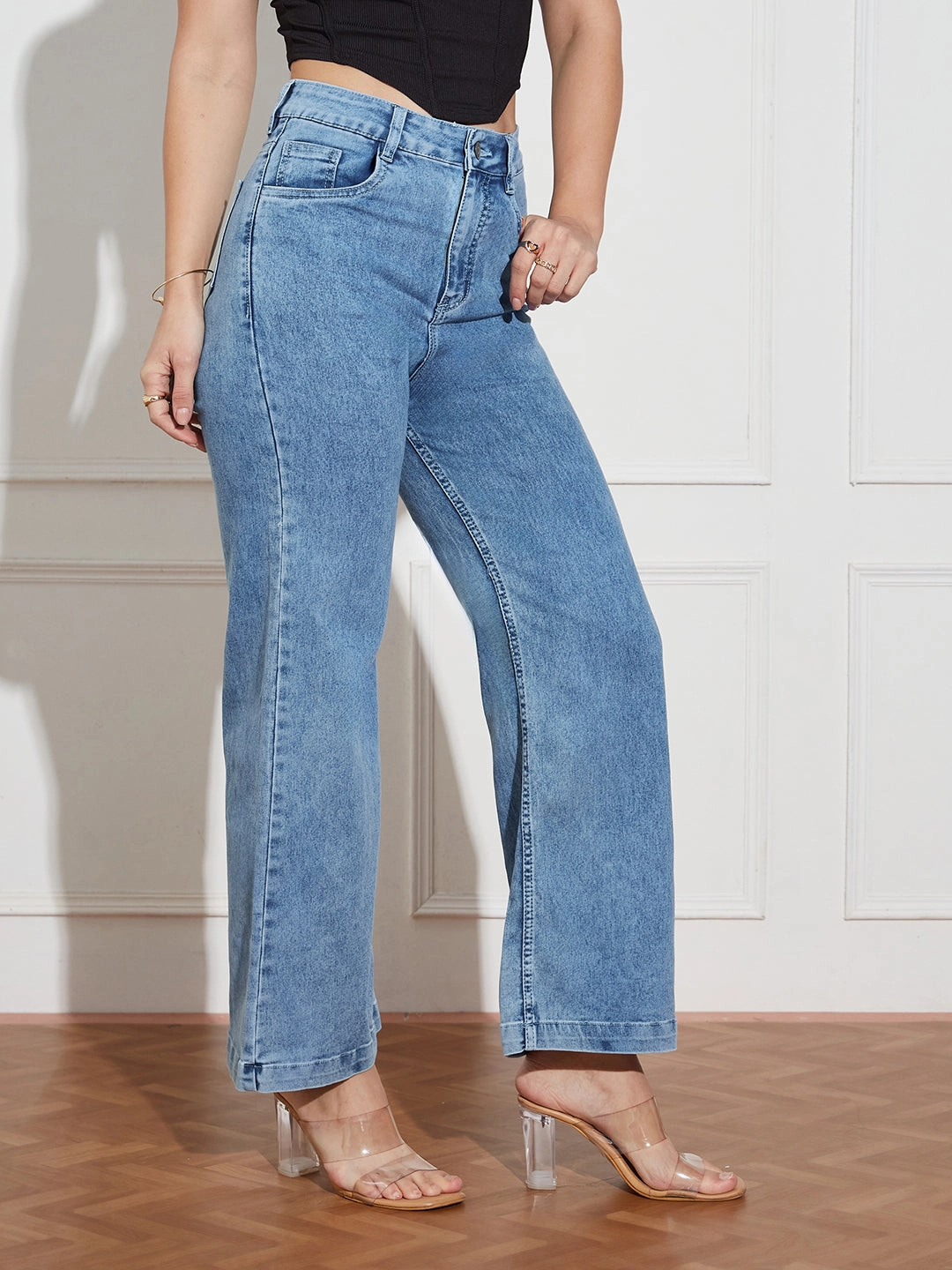 Trend Setter Chill Outfit Women's Light Blue Wide-Leg High Rise Clean Look Regular Stretchable Denim Jeans