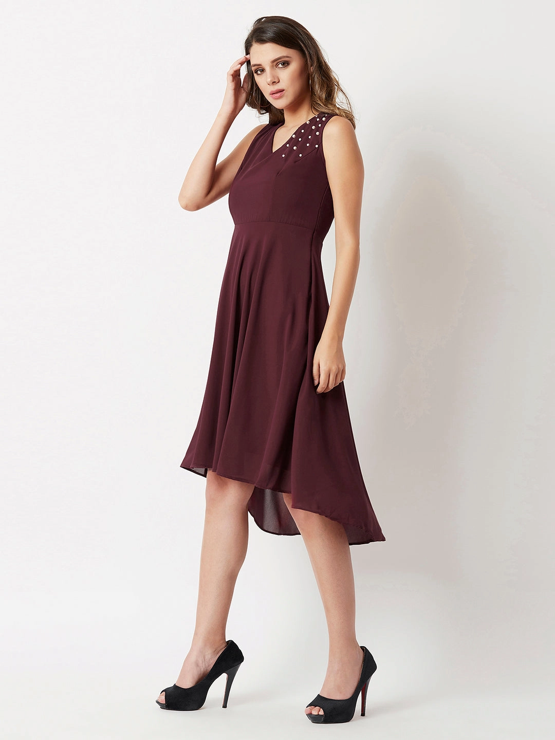 Sophisticated Cut bold appearance Women's Maroon V-Neck Sleeveless Solid Pearl Detailing Knee-Long High-low Skater Dress