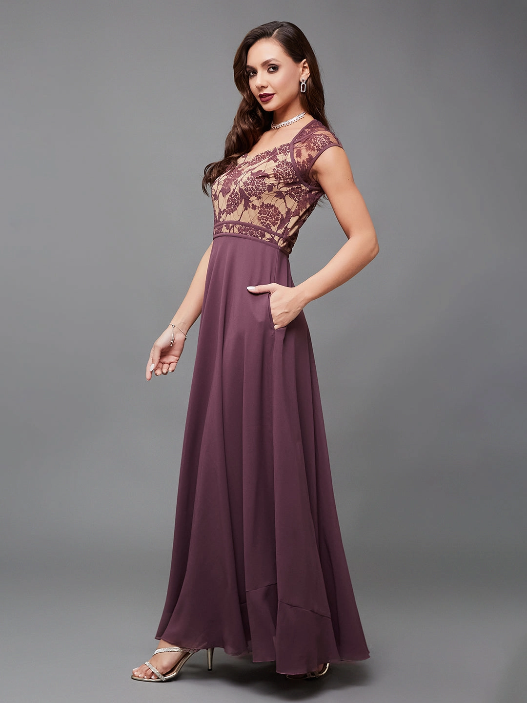 Women's Mauve Sweetheart-Neck Raglan-Sleeve Self-Designed Fit & Flare Georgette Maxi Dress Vibrant patterned dress Polished Cut