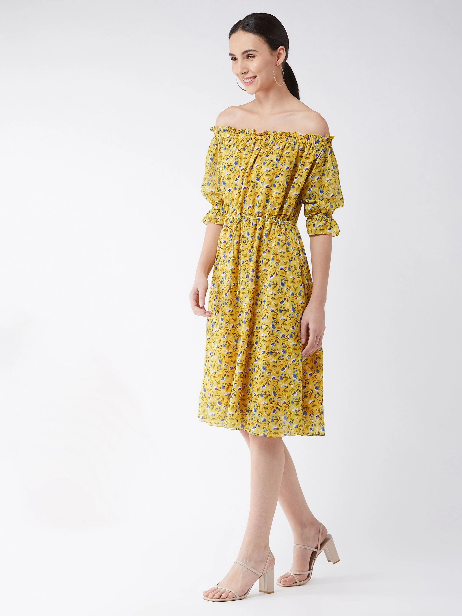 Cozy Style Tonal-Stitching Women's Multicolor Floral Printed Georgette Regular Fit Square Neck 3/4 Sleeve Knee-Long Length Dress