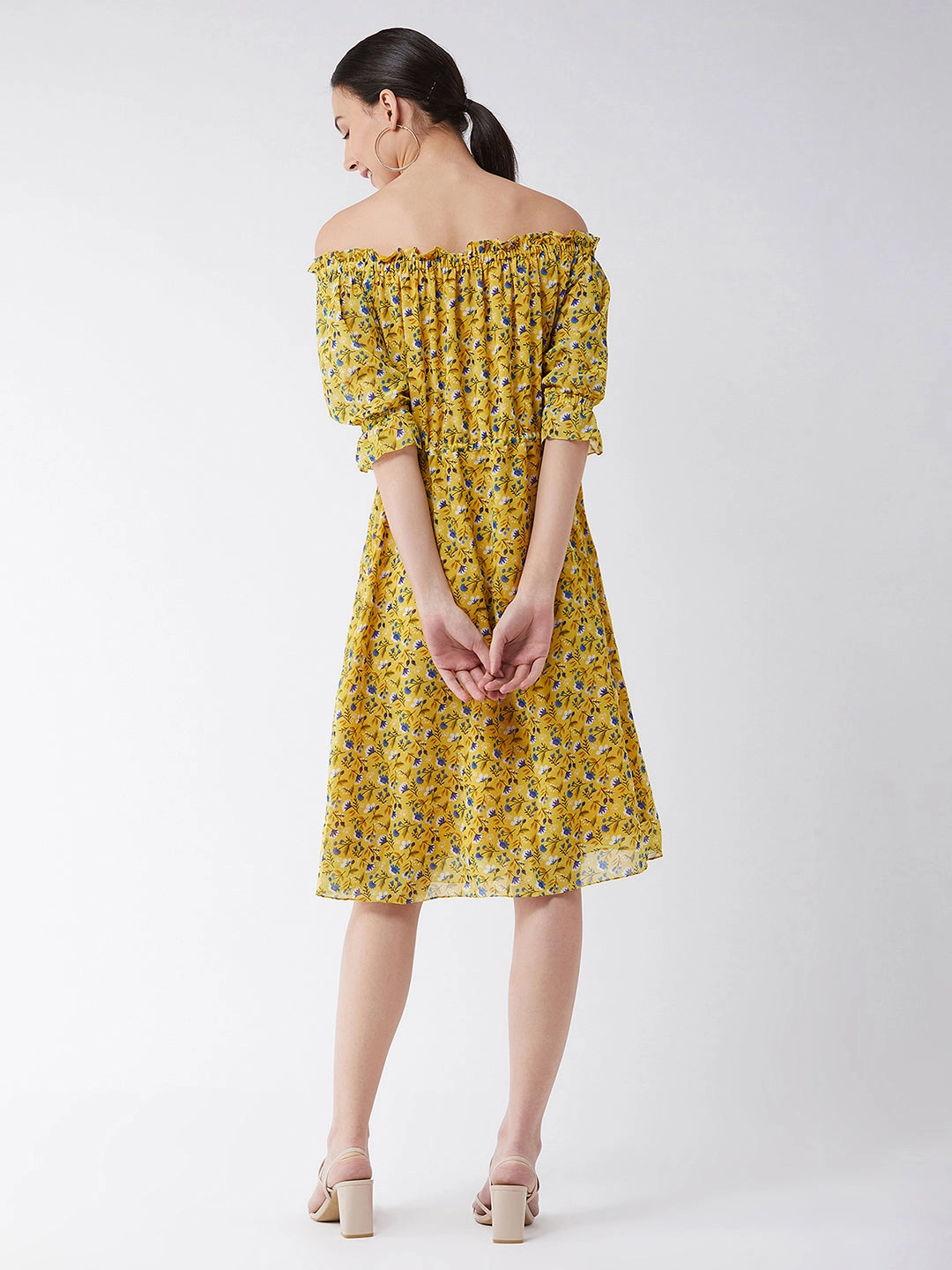 Elegant Appearance Women's Multicolor Floral Printed Georgette Regular Fit Square Neck 3/4 Sleeve Knee-Long Length Dress