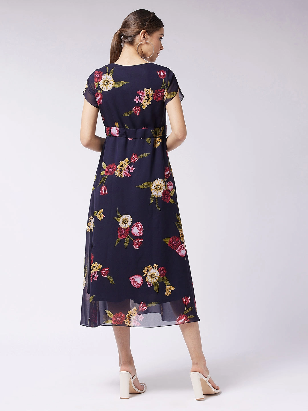 Full Coverage Women's Multicolored-Base-Navy Blue V-Neck Short Sleeve Floral Pleated Midi Dress