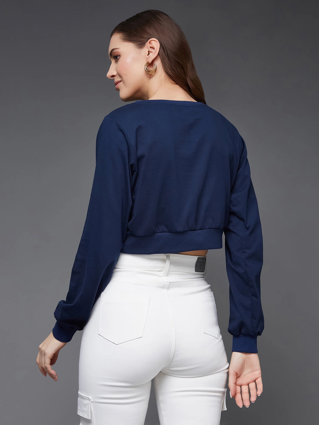 SoftKnit Women's Navy Blue Round Neck Full Sleeves Solid Crop Top