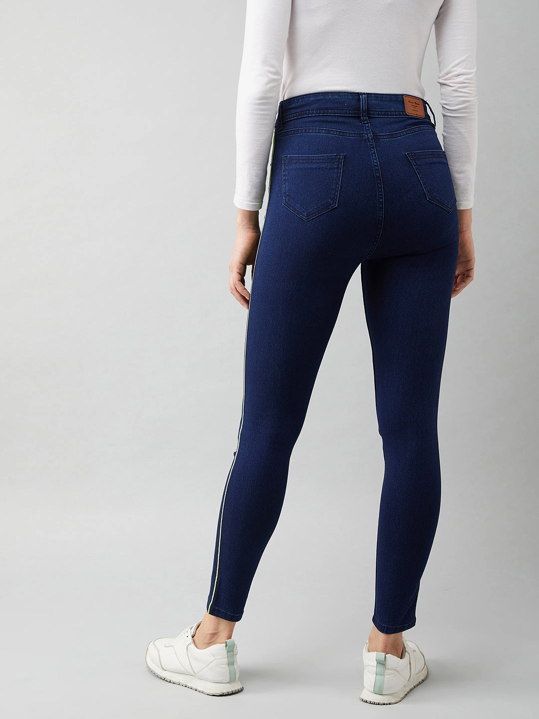 Women's Navy-Blue Skinny-Fit Relaxed High-Rise Stretchable Denim Jeans Strong Stitch Simple Fashion