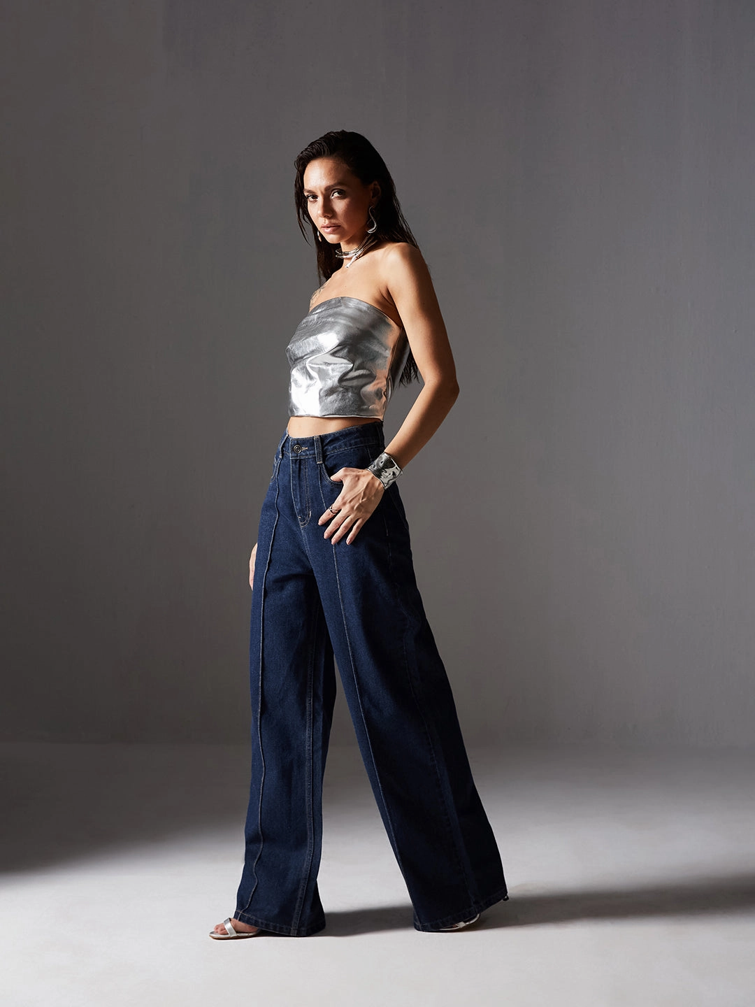 Common look Classic Design Women's Navy-Blue Wide-Leg High-Rise Non-stretchable Denim Jeans