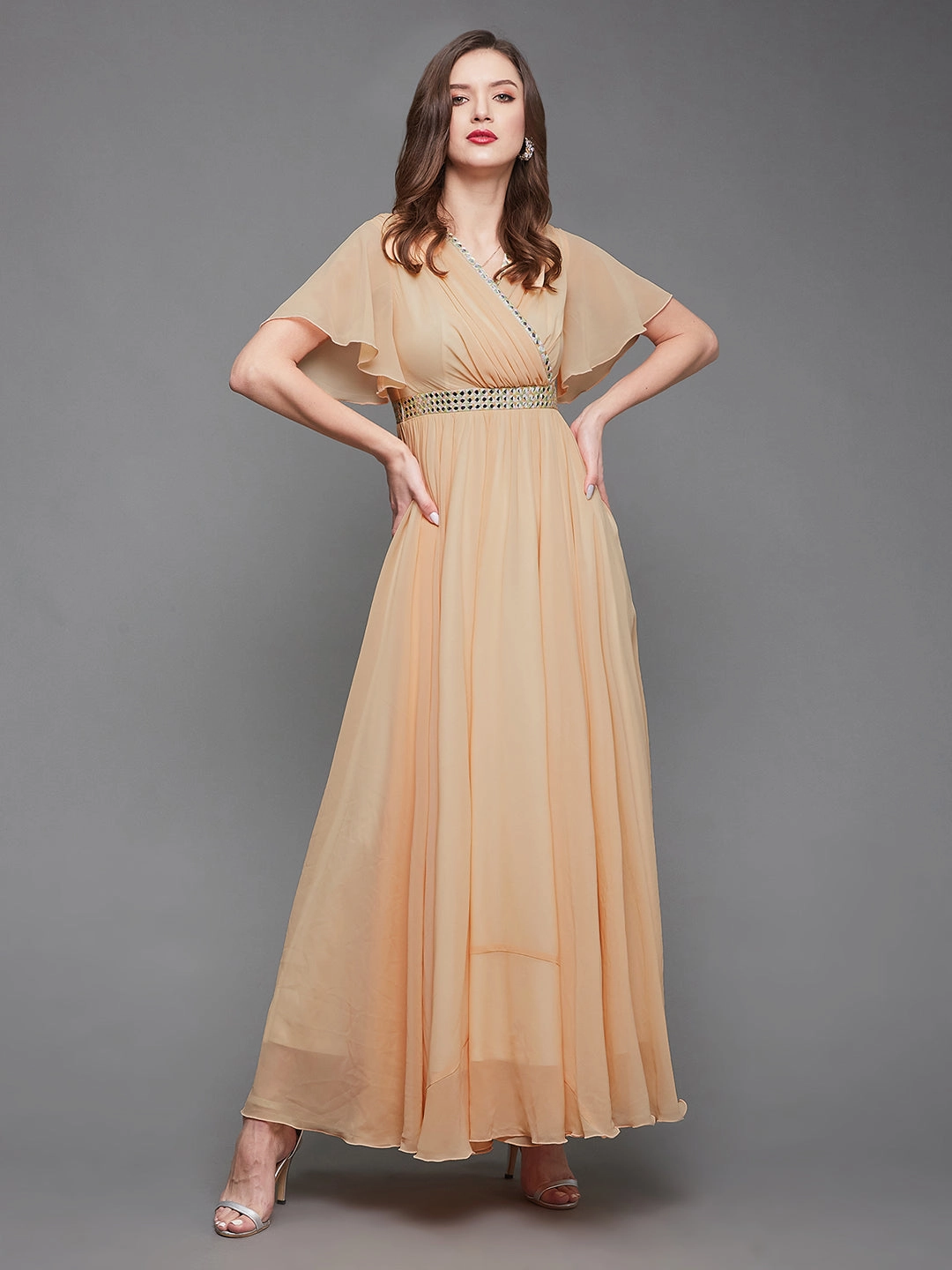 Low Key Women's Peach V-Neck Flared Georgette Solid Fit & Flare Maxi Dress