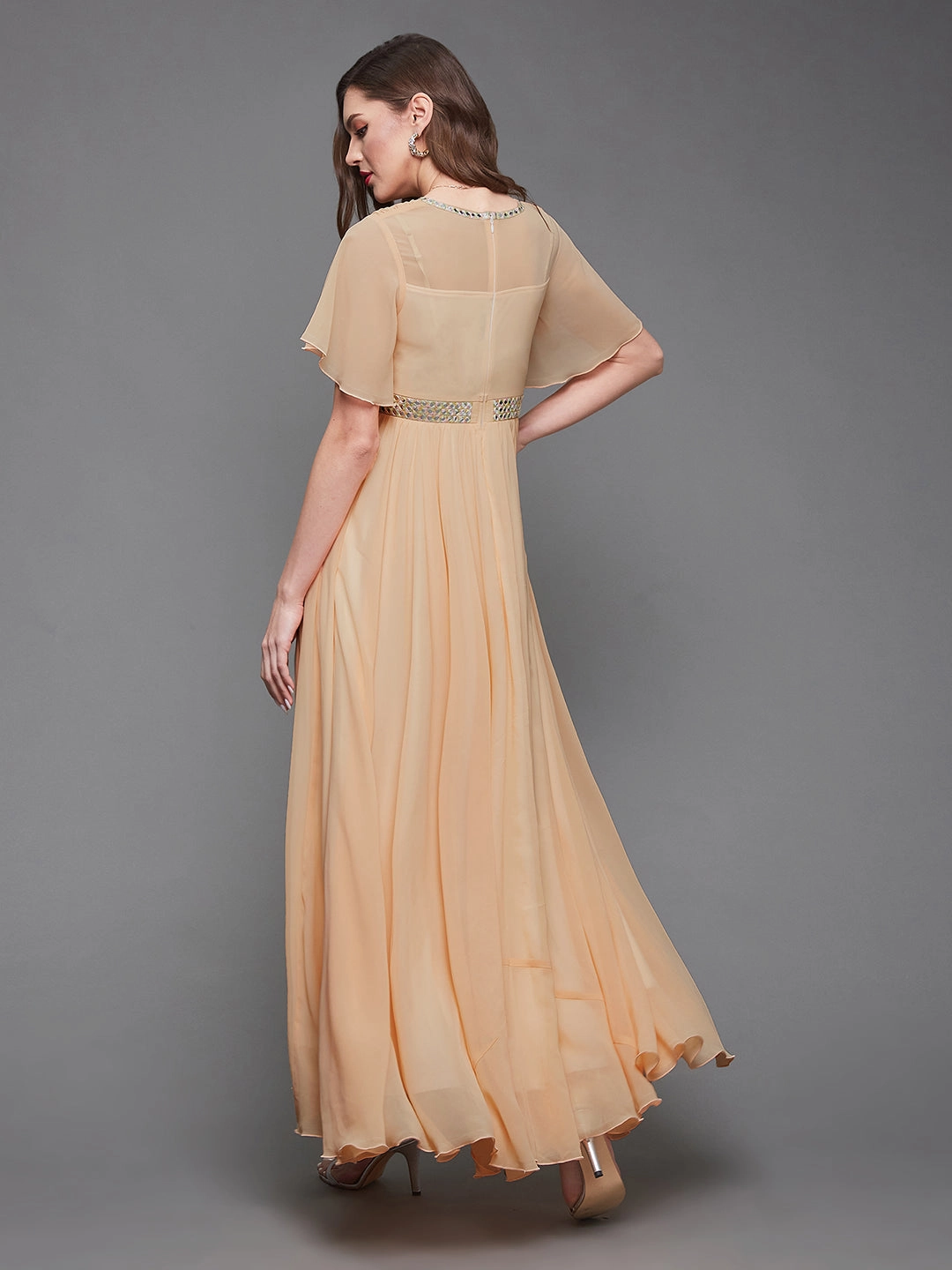 Perfect Layering Bless Glow Women's Peach V-Neck Flared Georgette Solid Fit & Flare Maxi Dress