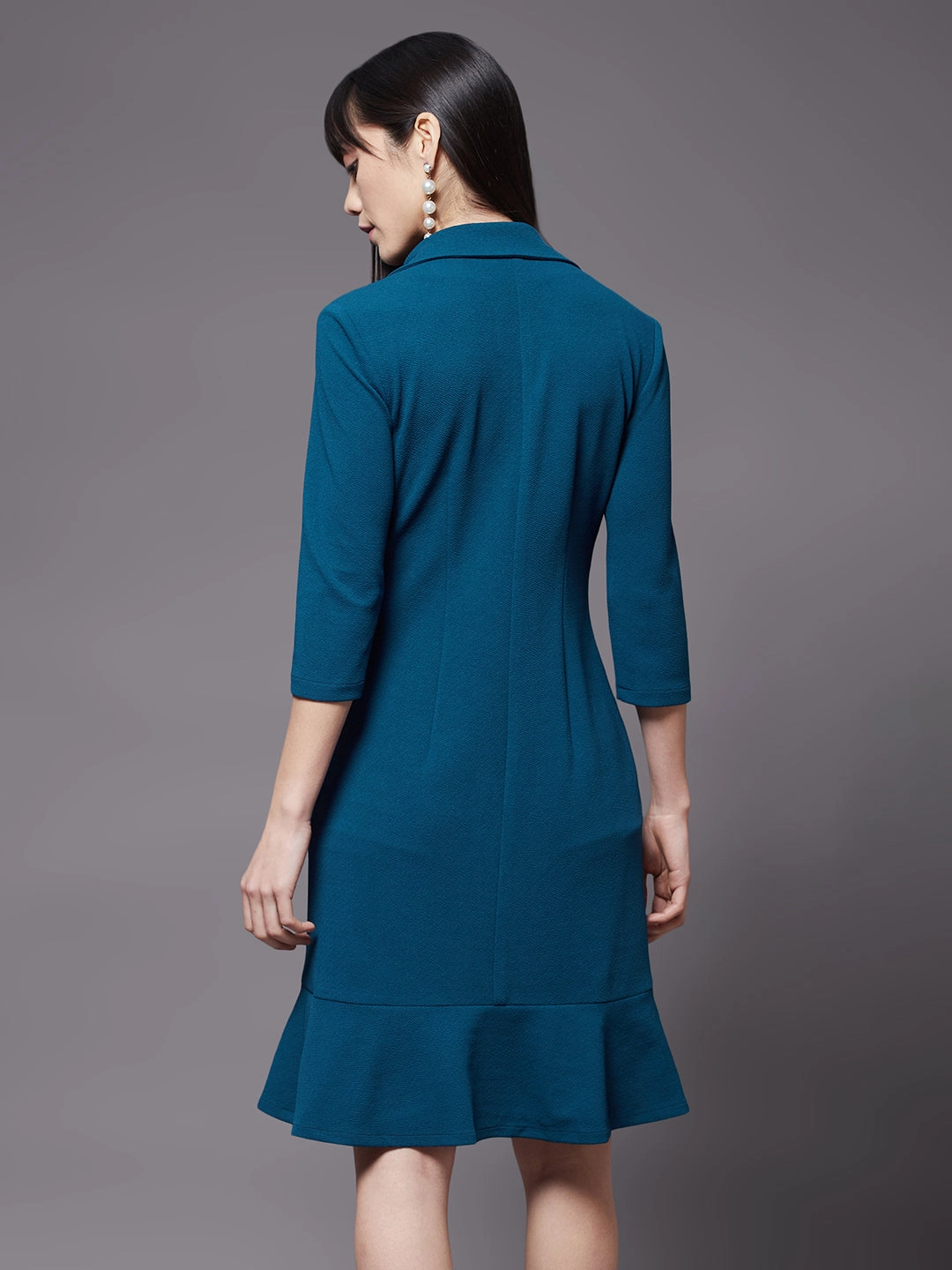 Polished Mood FoldablePackaging Women's Teal Solid Notched Collar 3/4 Sleeve Blazer Polyester Knee-Long Dress