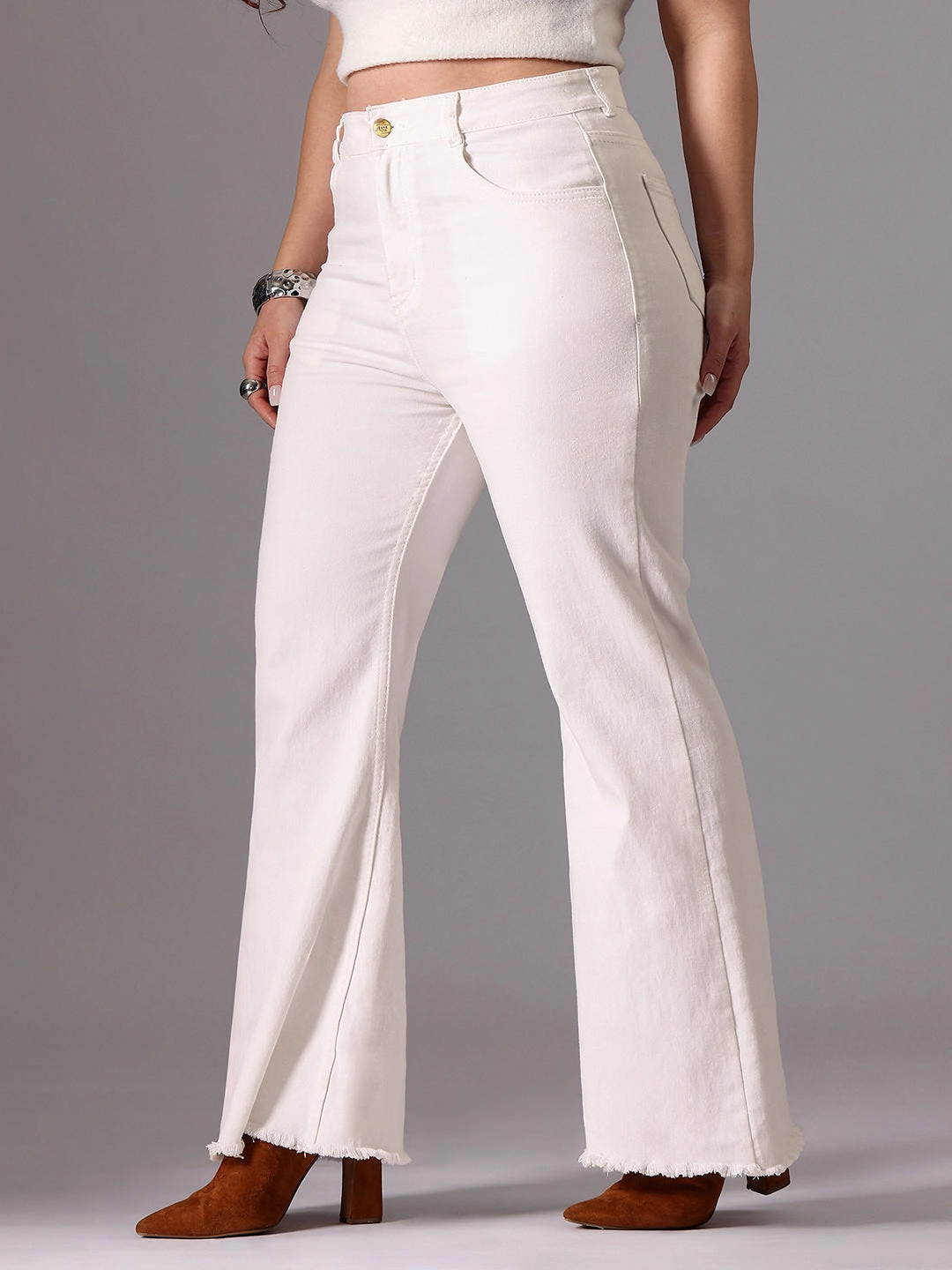 Premium Cotton Blend Women's White Bootcut High-Rise Clean-Look Stretchable Denim Jeans