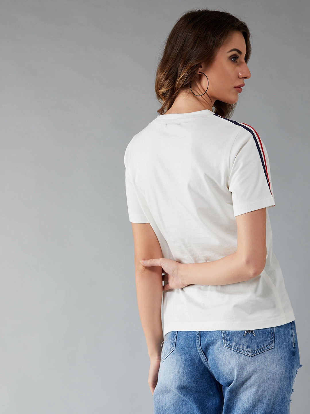 Women's White Round Neck Half Sleeve Printed Basic Regular T-Shirt WrinkleResistantFinish