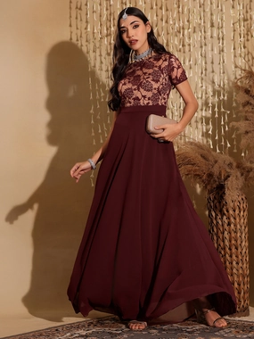 Women's Wine & Beige Relaxed Fit Regular Georgette Dress Villa Light