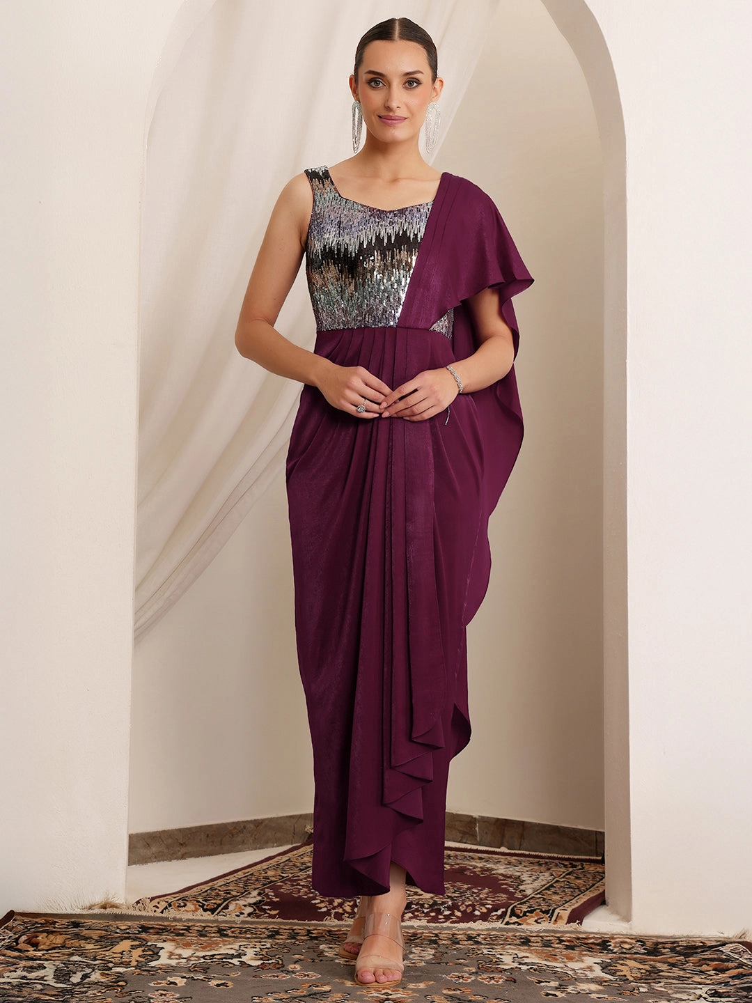 Gemstone-Detail Women's Wine Sweetheart Sleeveless Embellished Pleated Satin Maxi Dress