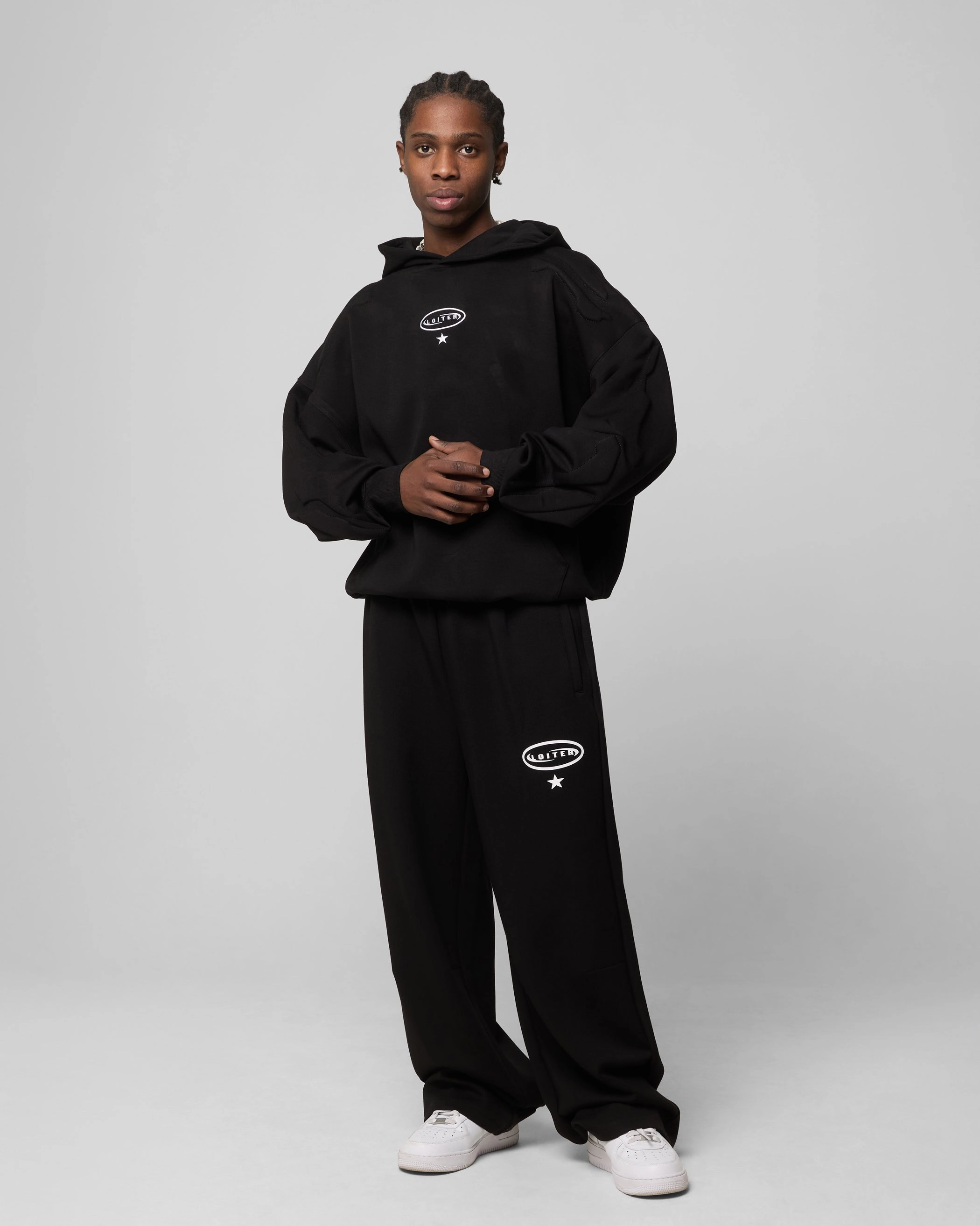 Loiter Sandevistan Hoodie Black TemperatureRegulating