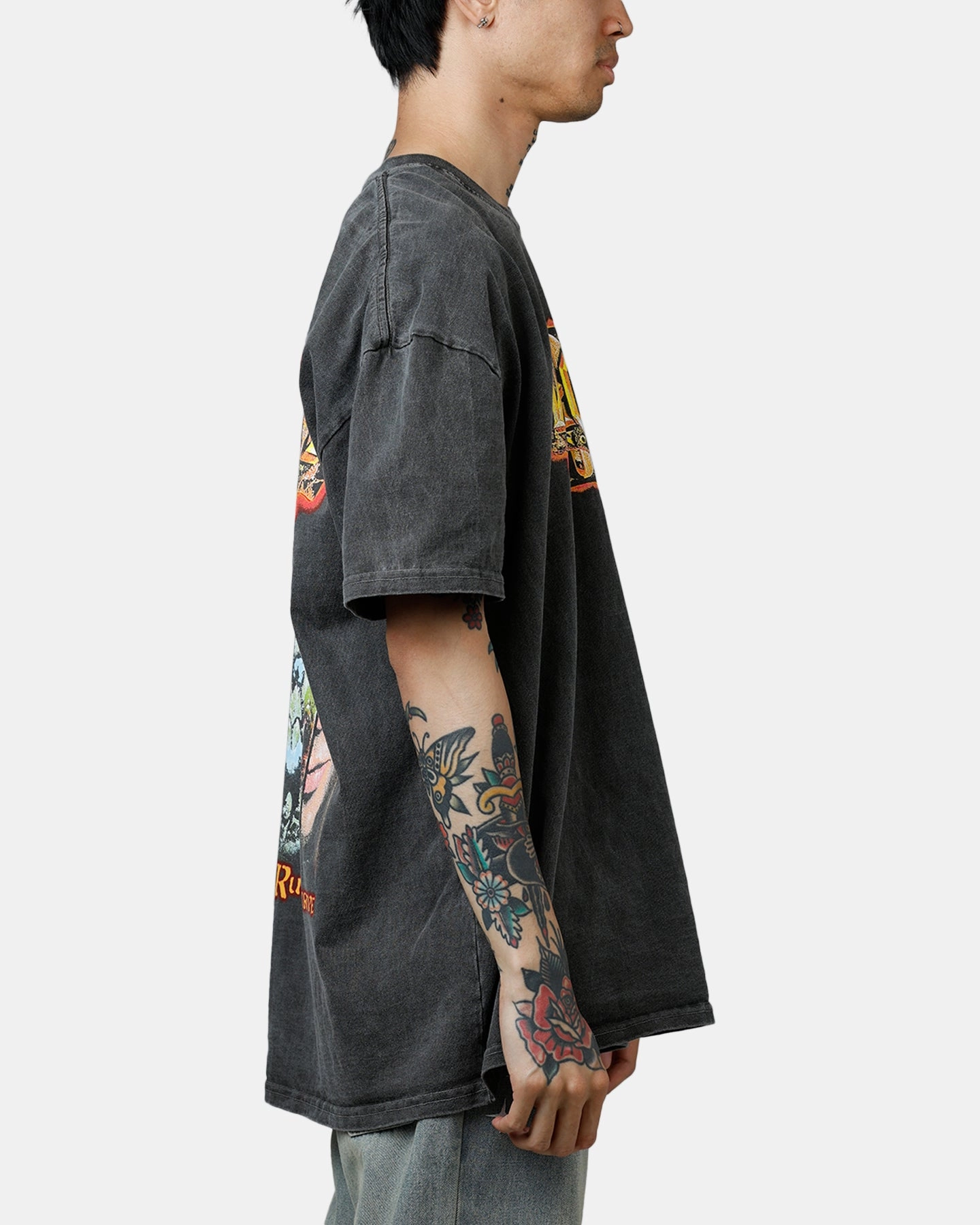 Neutral Tone Stitching Adjustable Collar System American Thrift X Warcraft: Reign Of Chaos T-Shirt Black Wash