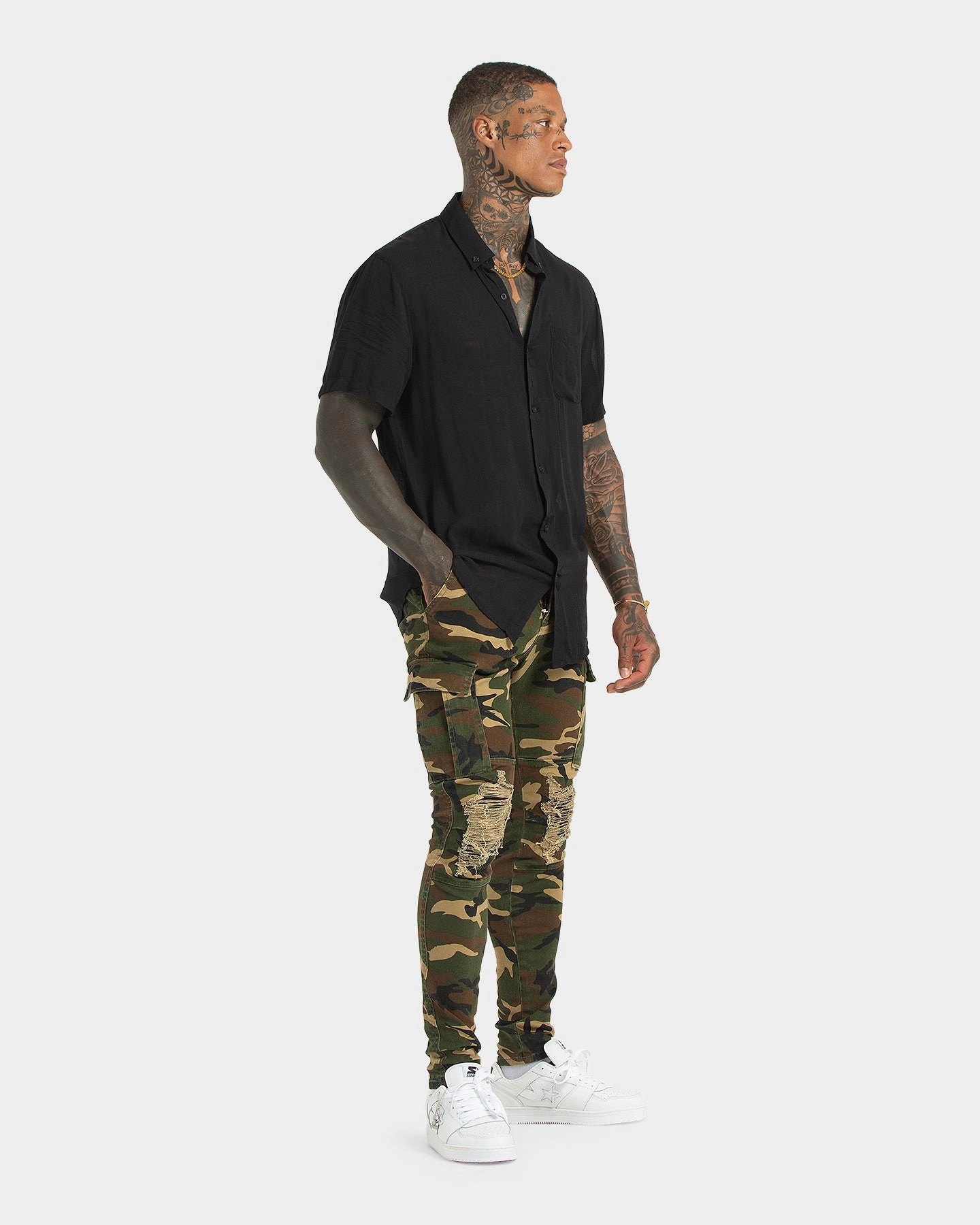 XXIII Sergeant Camo Ripped Jeans Camo Tagless Labeling Stretch Motion