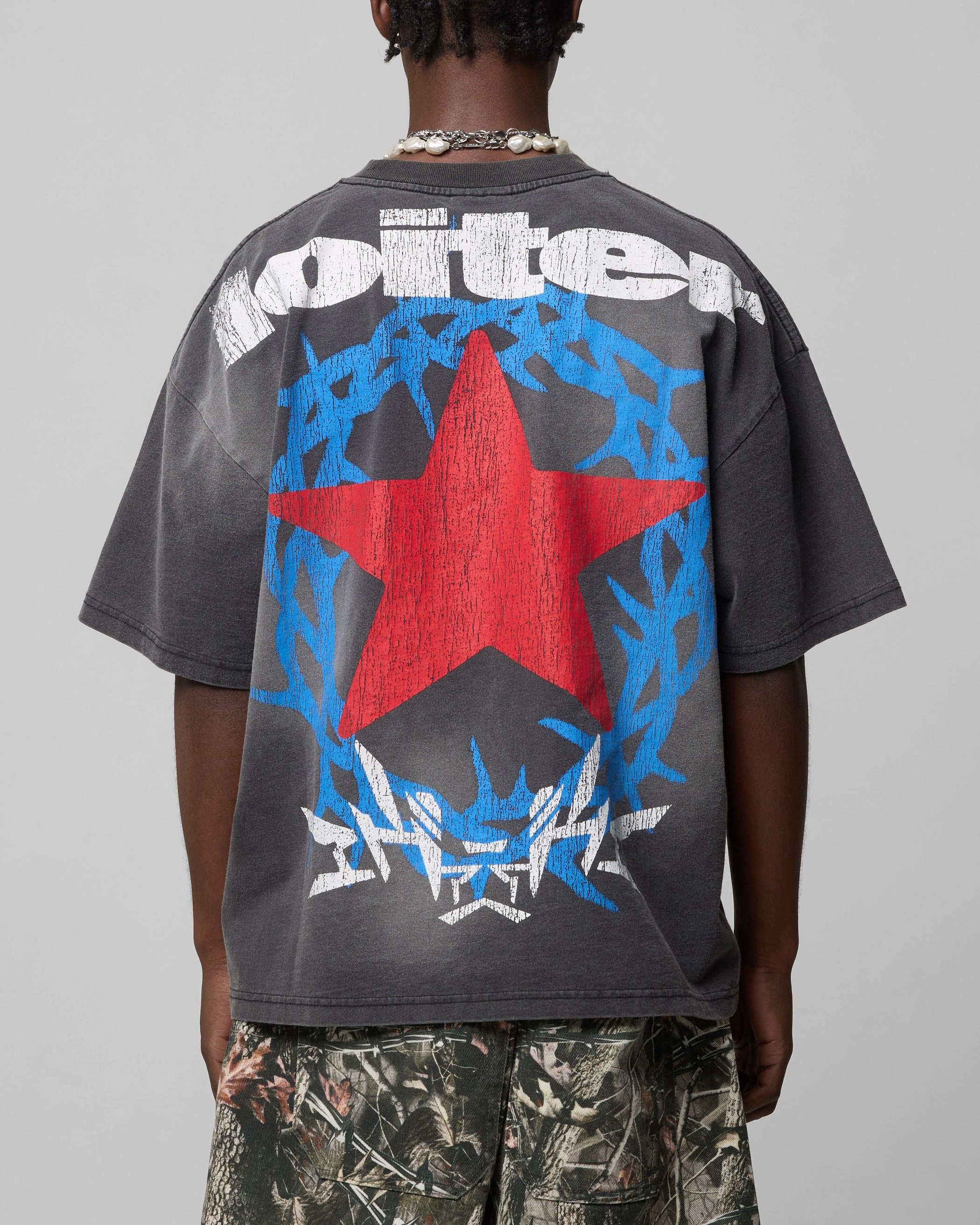 RibbedNeckline Loiter Chrome Cowboy T-Shirt Vintage Charcoal