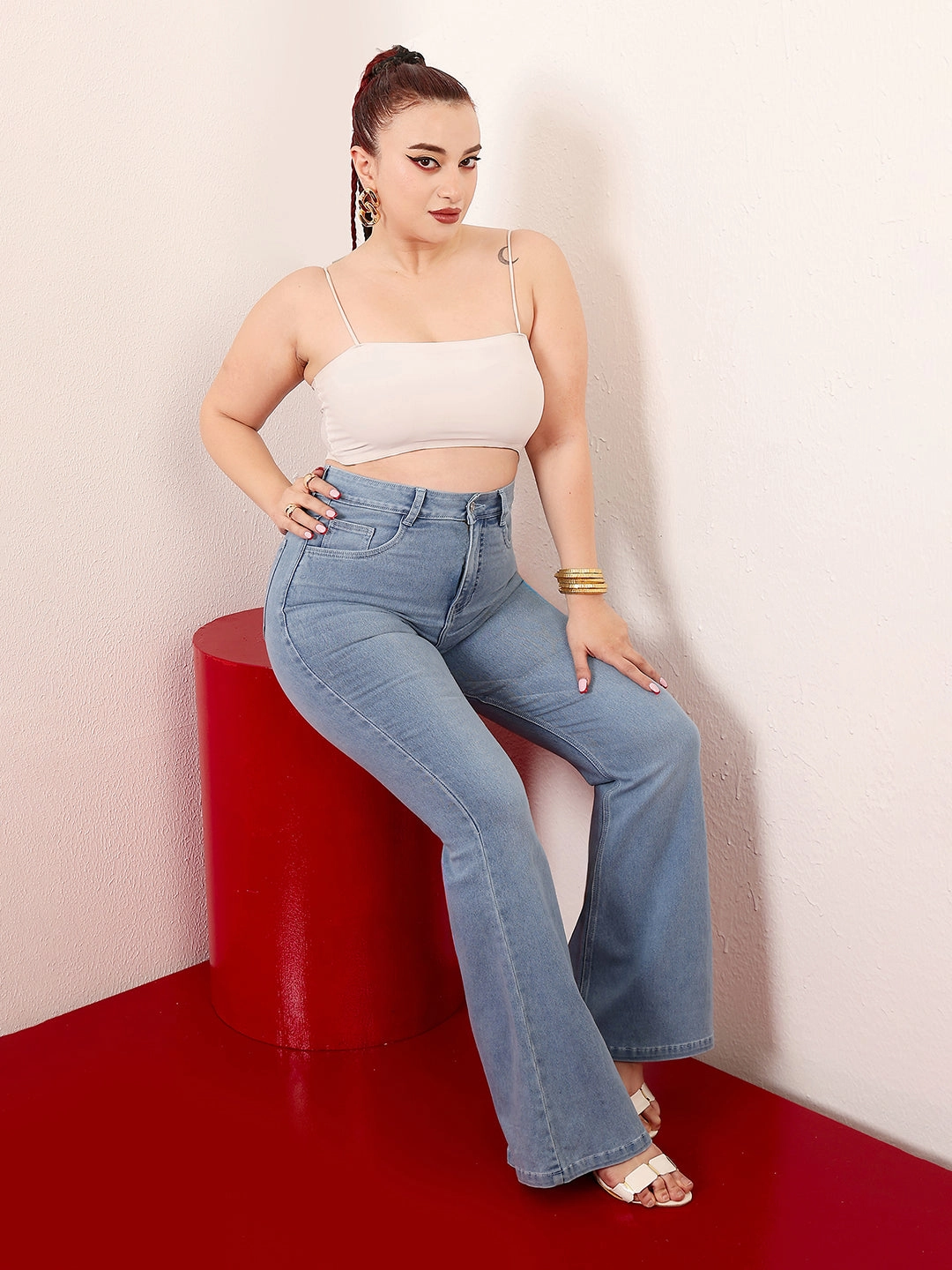 Essential Wear All Rounder CHASEshape? Women's Light Blue High-Rise Clean-Look Stretchable Denim Bootcut Shaping Jeans