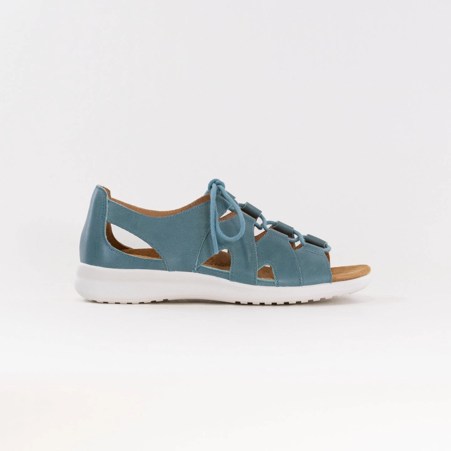 Low Profile Footbed Chic Open-toe Shoes Ziera Barnett Sandal (Women's) - Blue