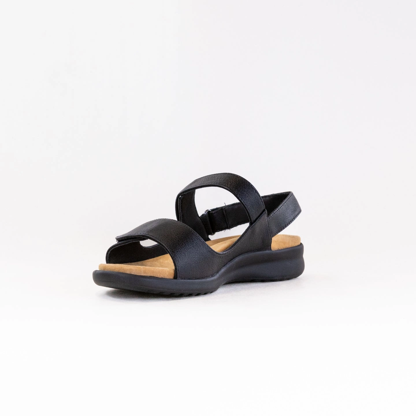Fashionable And Functional Ziera Benji (Women's) - Black/Black Sole